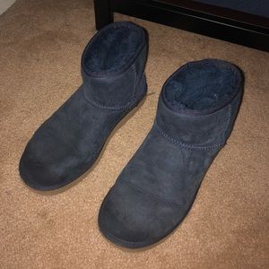 Mini navy Ugg boots